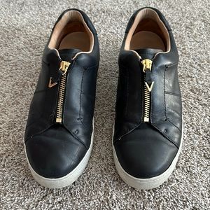 Vionic shoes